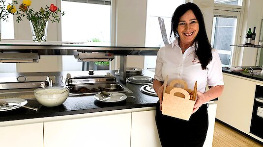 Gustobox zum Mitnehmen im Kardinal König Haus Gustobox zum Mitnehmen im Kardinal König Haus